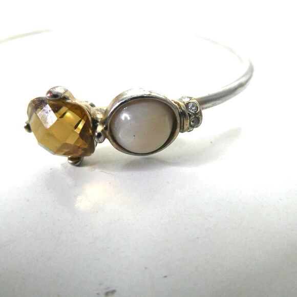 Rhinestone Silver Tone Cuff Bracelet Sparkly Yellow Amber Round Stone Modern - Picture 4 of 6